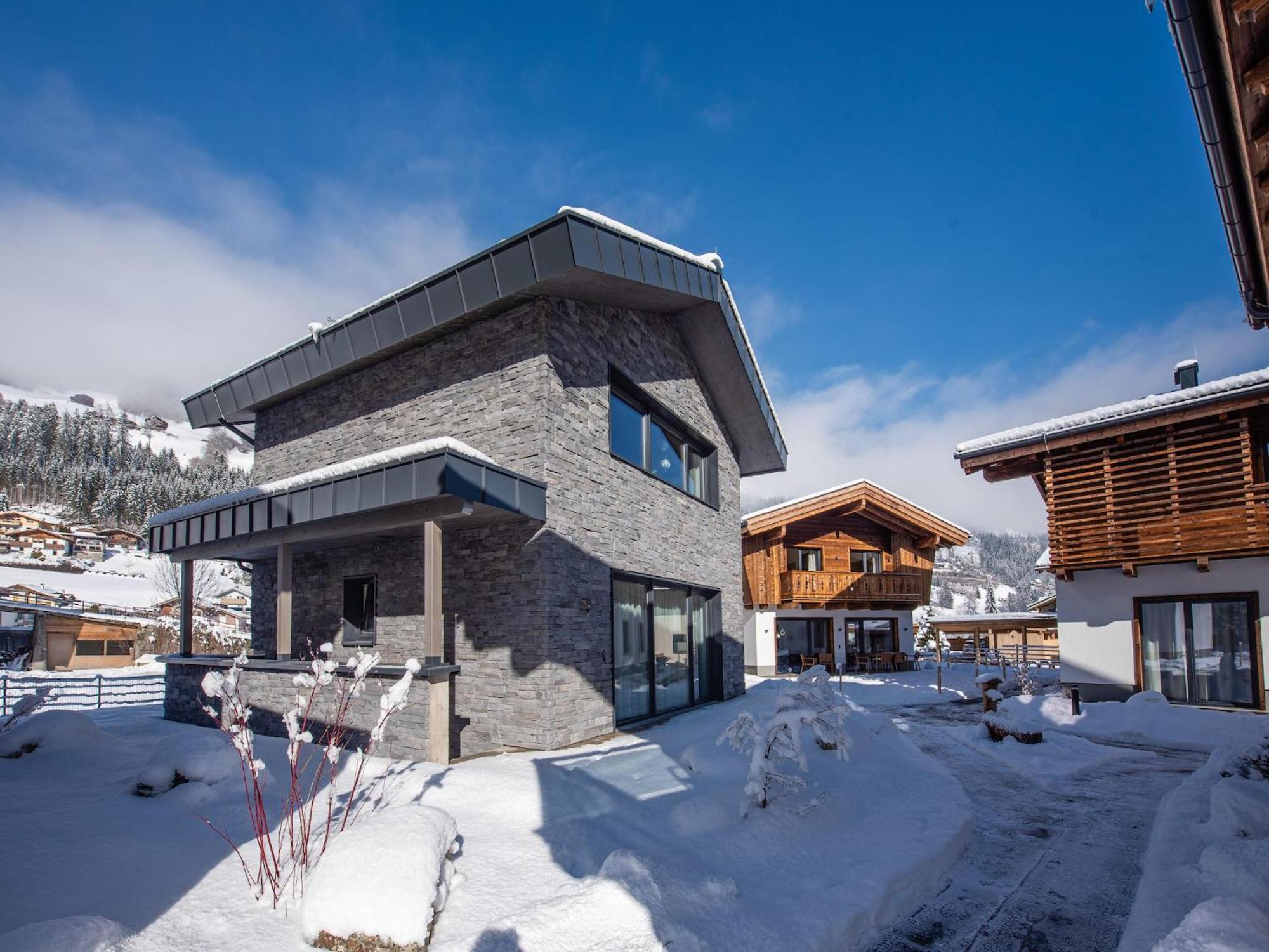 The Village Chalet Stone House Wald im Pinzgau Exterior photo